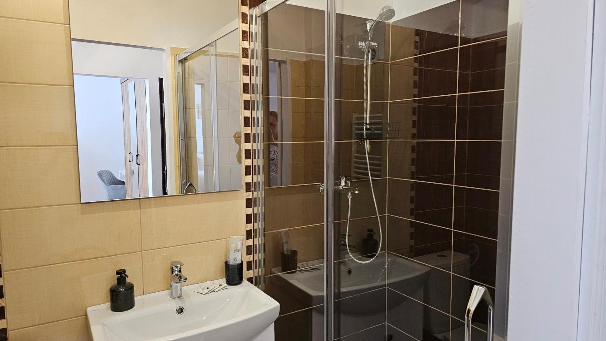 Saturn Studio Brasov Ngoại thất bức ảnh